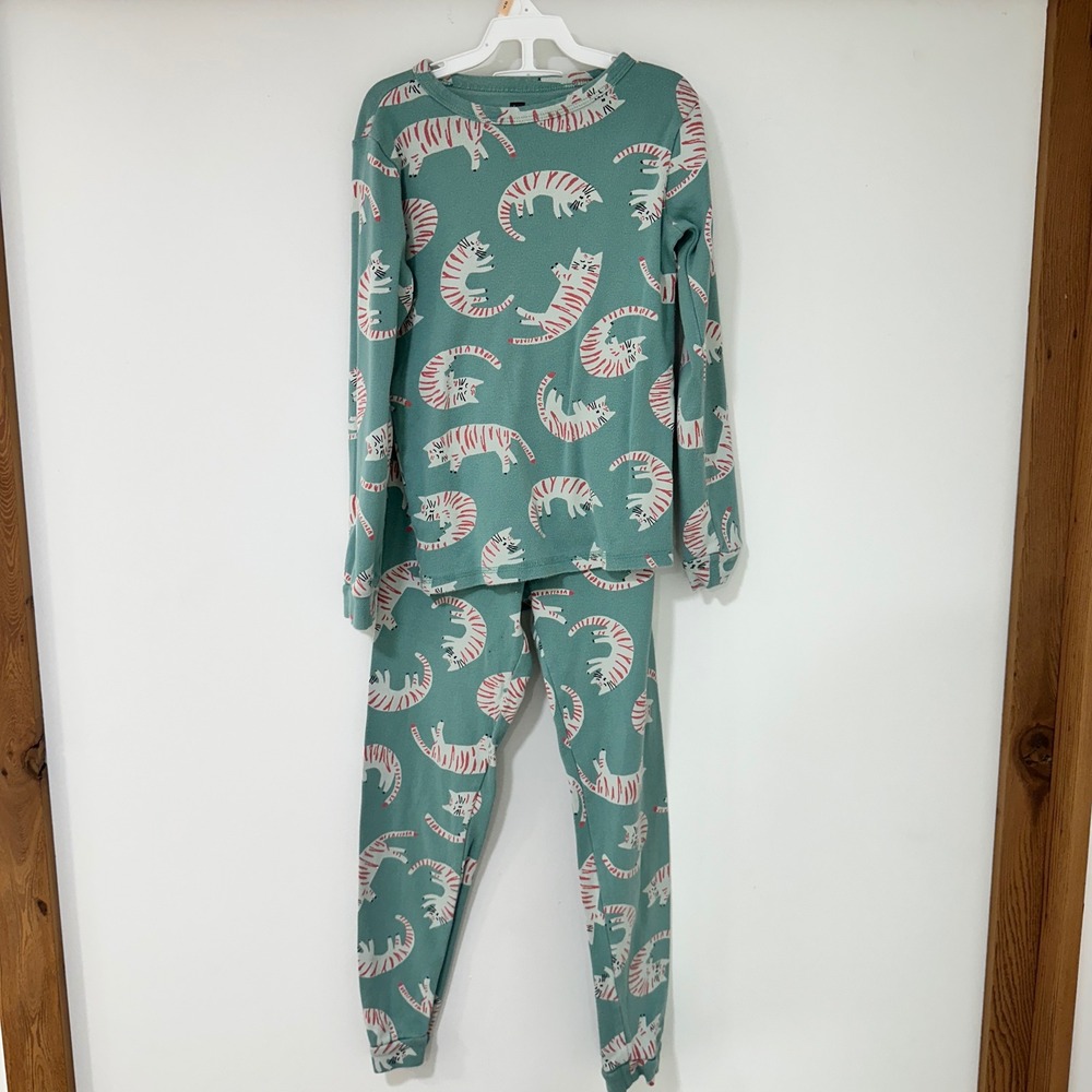 Tea Collection Tiger Print Pajama Set Kids Size 10 Teal Long Sleeve | Whimsical